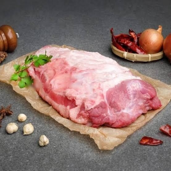 

Pilihan- Daging Leher Babi Pork Neck 1Kg