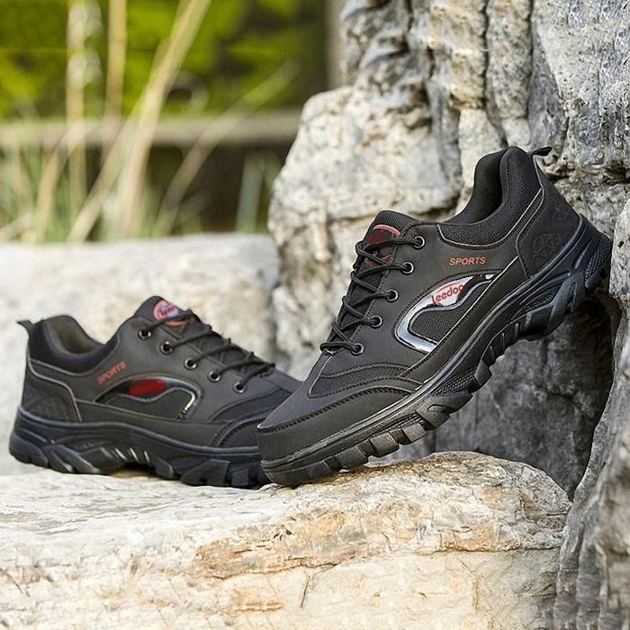 Caniver - Sepatu Hiking Pria Outdoor Anti Air Sepatu Olahraga Pria Mh204
