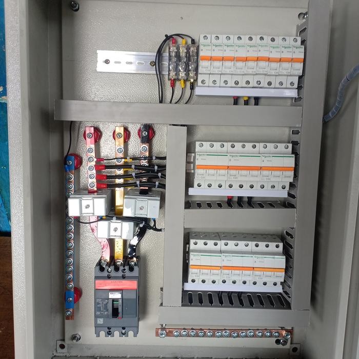 Panel listrik 3 phase Box 40x60