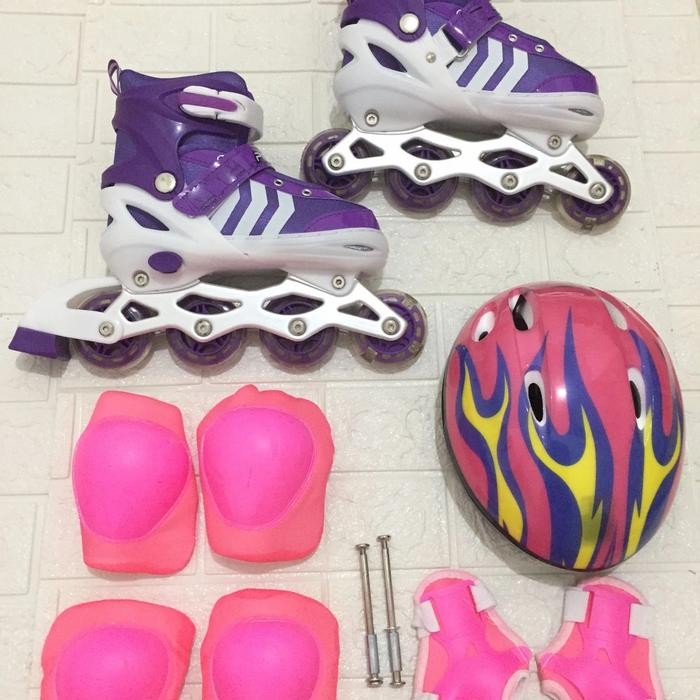 Sepatu Roda Anak Fullset Helm Deker