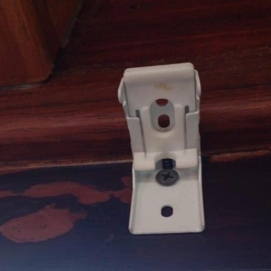 uh01- Bracket Tirai Lipat Roman Shade