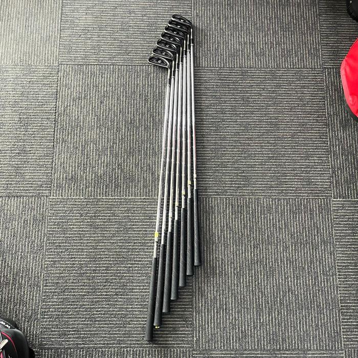 Iron Set Deep Red Wilson Second-Hand (3-9,P,S)