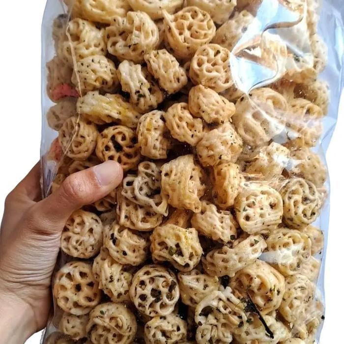 

Pilihan- Seblak Kerupuk Rafael Virall Original 500Gr Bawang Food Bawang Food Snack Kering Pedas