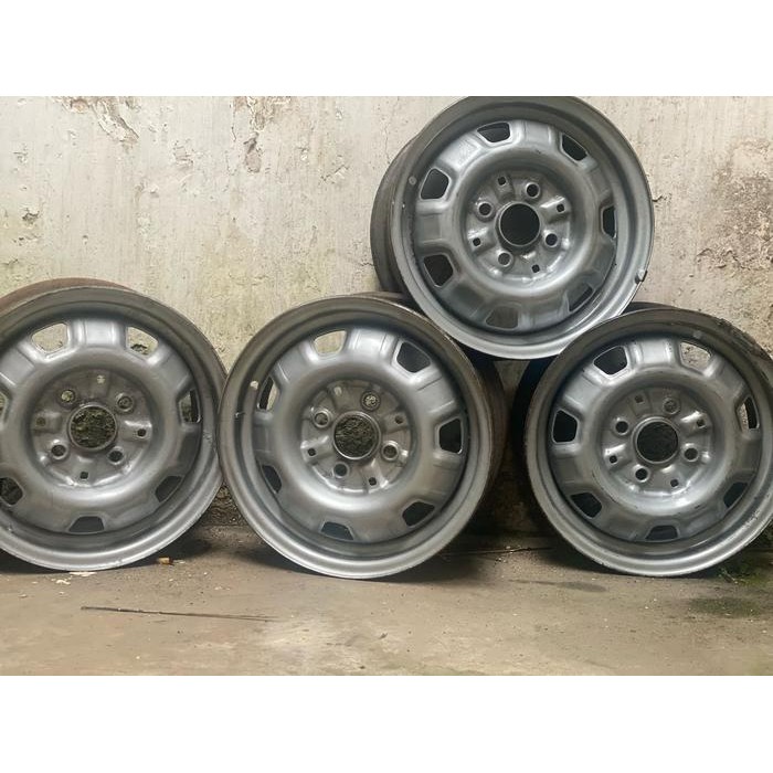 VELG STARLET RING 13 PCD 4 X 100 SILVER SECOND