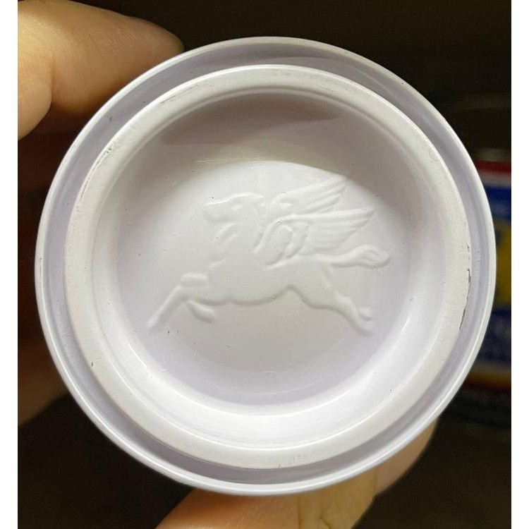 Cat kuda terbang / cat minyak / cat besok / cat kayu PUTIH