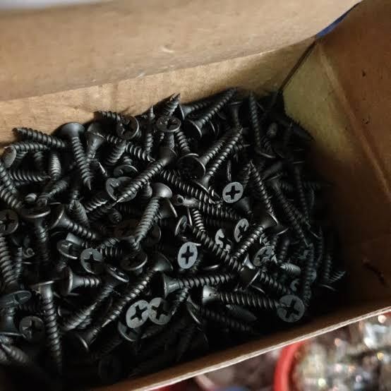 InstanMohonChat- Sekrup Gypsum 6X1 1/4 Panjan 3Cm Isi 500Pcs Sekrup Gypsum 3Cm 6X1 1/4 Isi 500Pcs