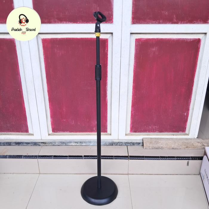 Stand Mic Tinggi / Stand Vokalis Matrial Besi Kaki Besi Bulat Bonus Holder Mic