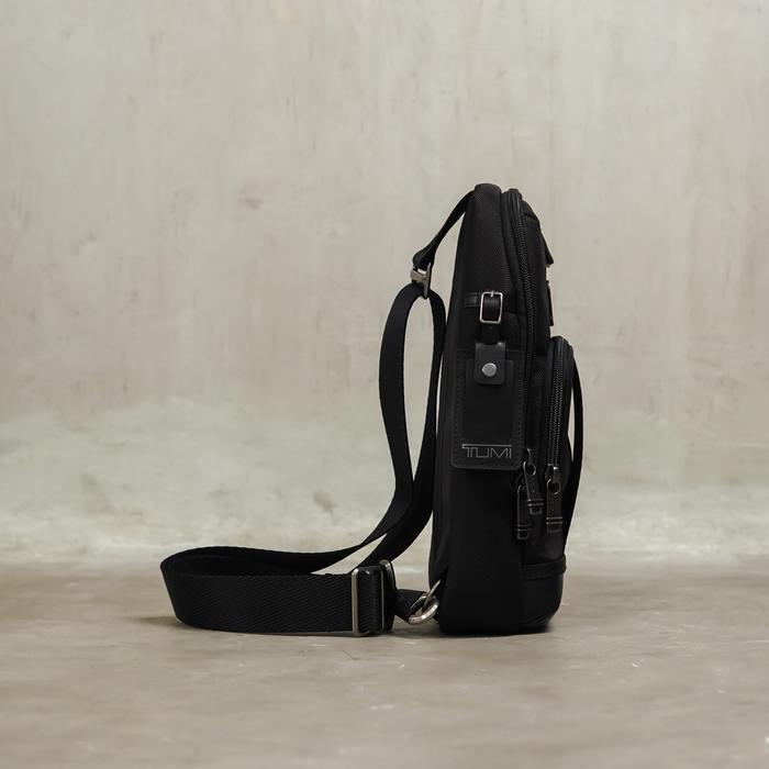 Tas TUMI FIFE SLIM BLACK SLING BAG 100% ORIGINAL Terlaris