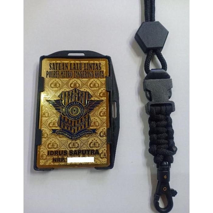 

tanda pengenal id car logo lantas holder plus lanyar logo polisi lalu