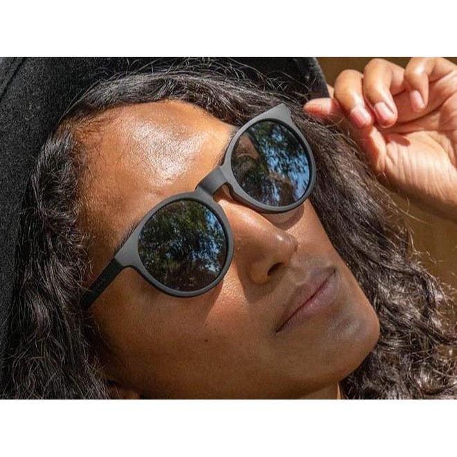 Goodr Kacamata Olahraga Cg - It'S Not Black, It'S Obsidian