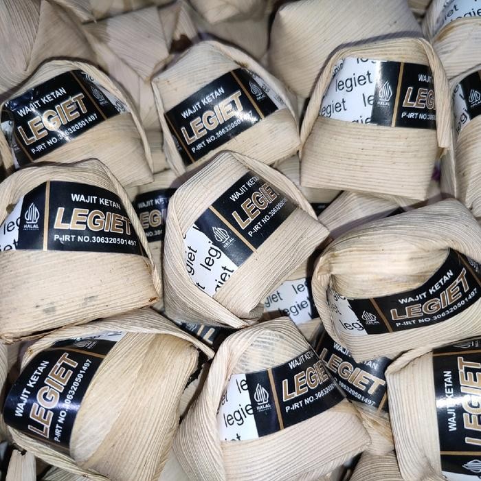 

Pilihan- Wajit Hitam Garut Enak Manis Kemasan 1Kg-500Gram