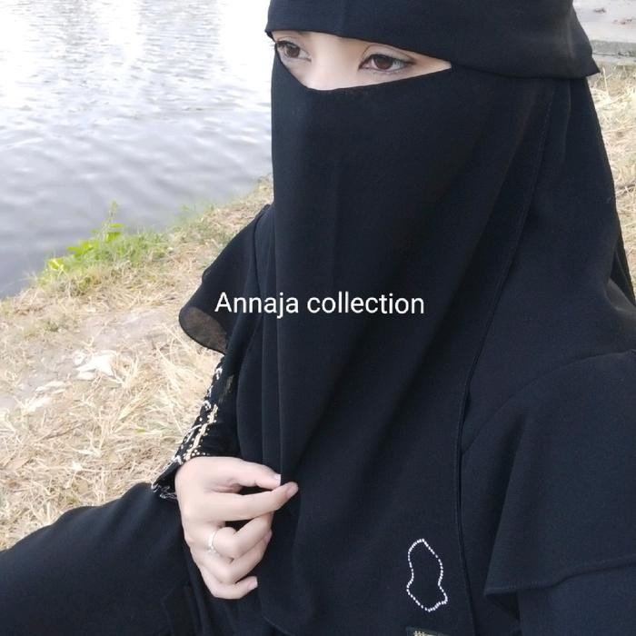 Prom0Besar- Cadar Niqob Poni Manik Terompah