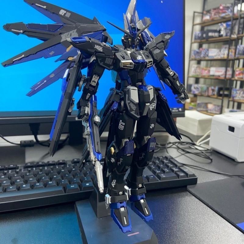 DABAN Freedom 2.0 Black ZGMF-X10A 6650 MG 1:100 Full-Scale Painted and Assembled Model Kit