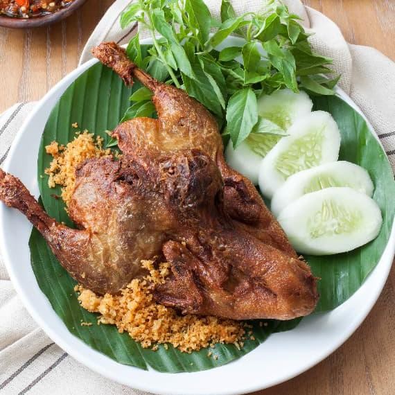 Pilihan- Bebek Goreng Kremes Utuh Sedang Kaleyo Asli / Frozen Fried Duck