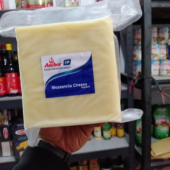 

Pilihan- Keju Mozarella Anchor 1 Kg/Anchor Mozarella Cheese