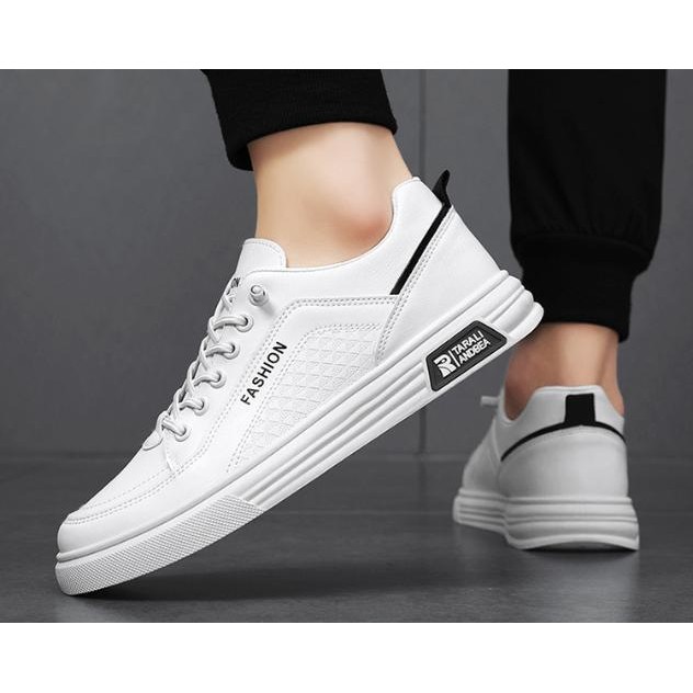 setia Sepatu Kasual Cowok RMS 8209 Sneaker Pria Fashion Elegan