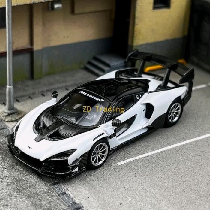 STOK TERBATAS  MCLAREN SENNA GTR WHITE METALLIC 1:64 SCALE DIECAST MODEL CAR BY CM MODEL
