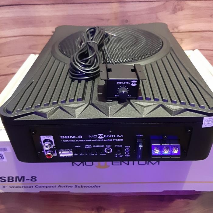 SUBWOFER MOMENTUM underseat active compect "8