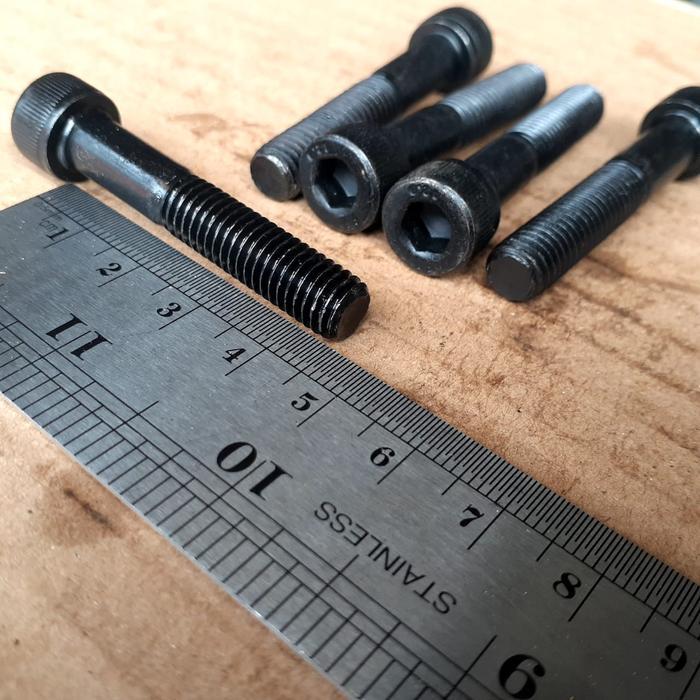 NEW BAUT L M8X45 BAJA / BAUT L BAJA M8 X 45 HALF DRAT HITAM