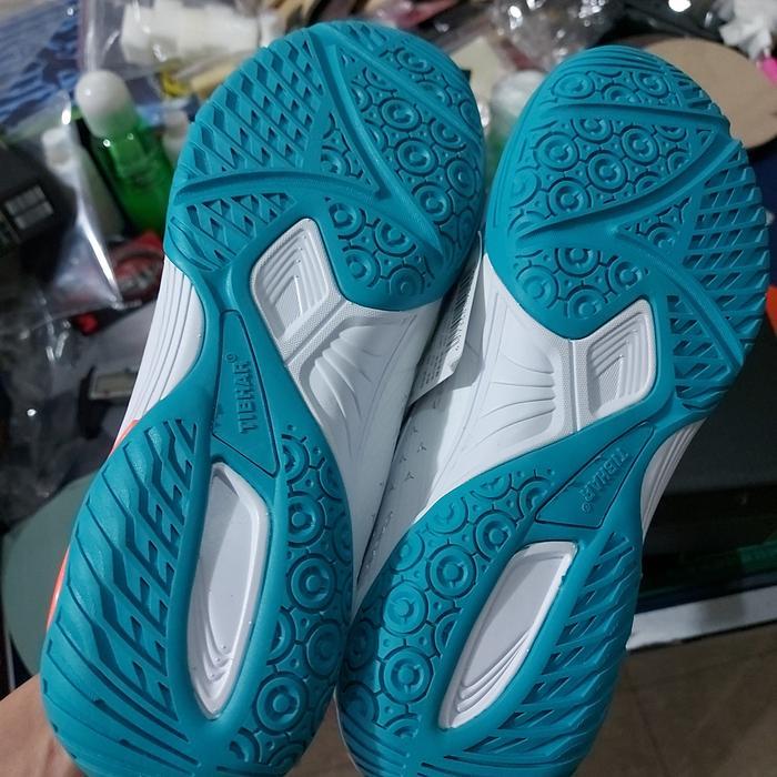 sepatu tibhar putih hijau