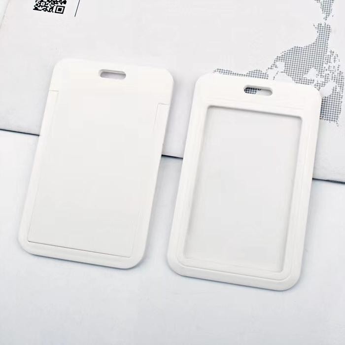 

New NAMETAG POLOS / NAMETAG KANTOR / HADRCASE ID CARD / ID CARD HOLDER PUTIH POLOS Foto