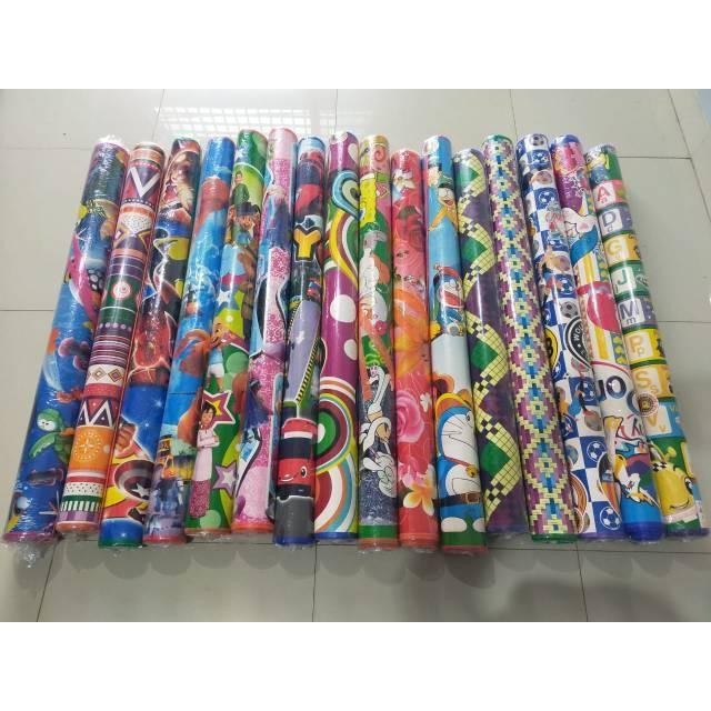 karpet spon plastik karakter 160 x 200 / tikar lantai random