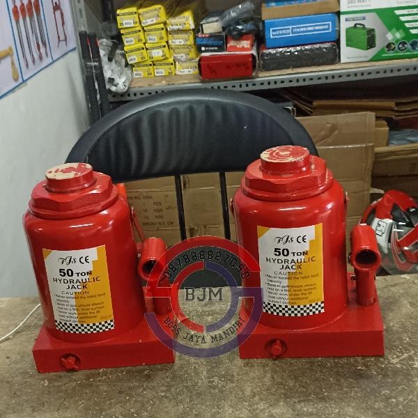 DONGKRAK BOTOL 50 TON