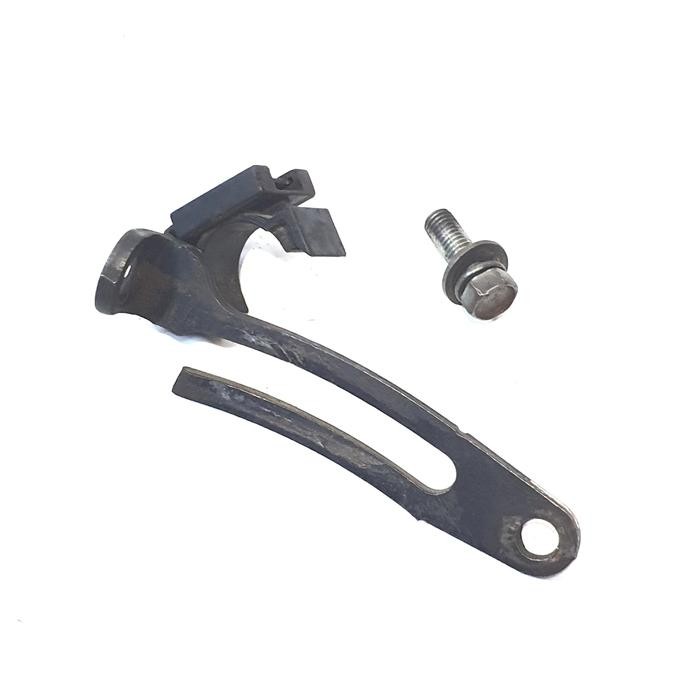 PLAT BRACKET DUDUKAN BAUT ALTERNATOR DINAMO AMPERE NISSAN SUNNY B13