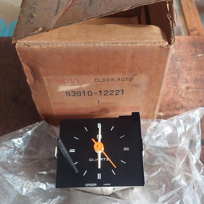 Clock Jam Corolla DX 80-81