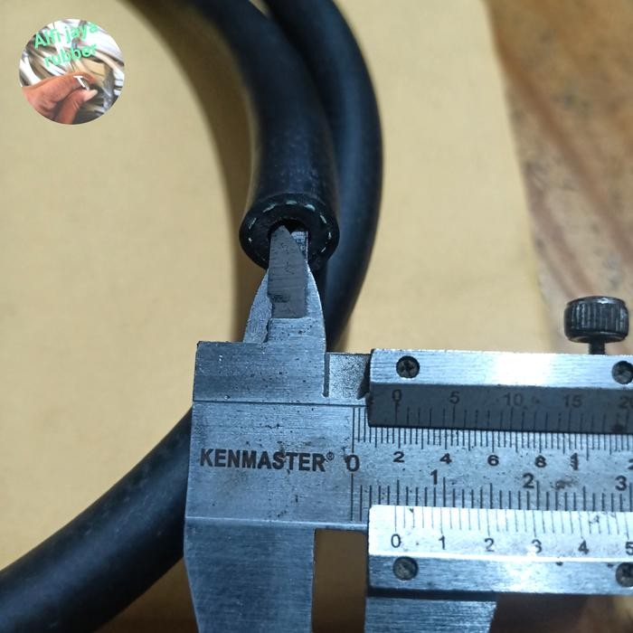 Selang Bensin / Solar 5mm (3/16")