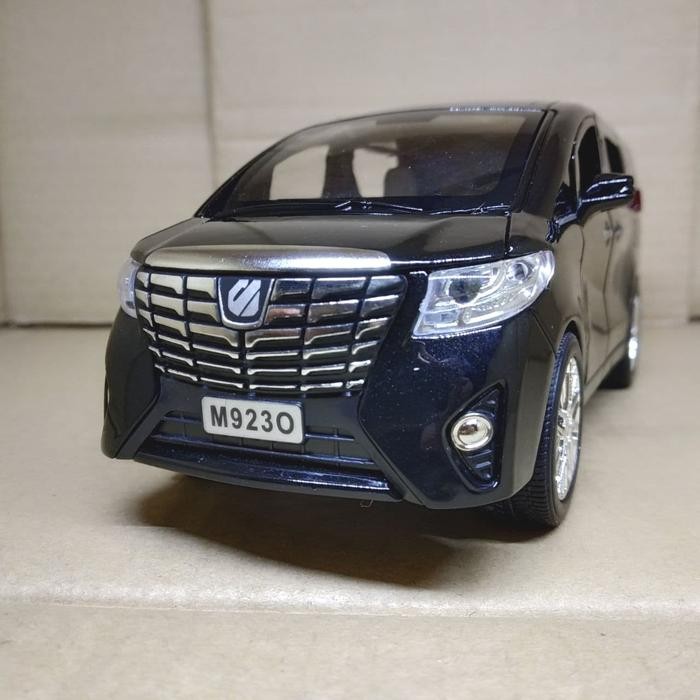 Diecast Miniatur Mainan Mobil Toyota Alphard Mobil Mobilan Bahan besi