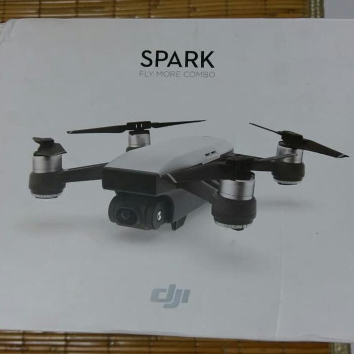 DRONE DJI SPARK BASIC 2 BATERAI FREE BUBBLEWRAP