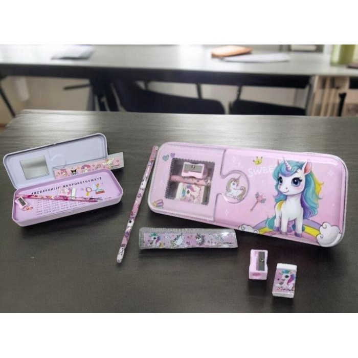 

KOTAK PENSIL 2 TINGKAT BAHAN KALENG KARAKTER MELODY LUCU,EXTRA PACKING BUBBLE