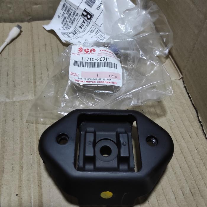 Jual Engine Mounting Belakang Katana Original Suzuki