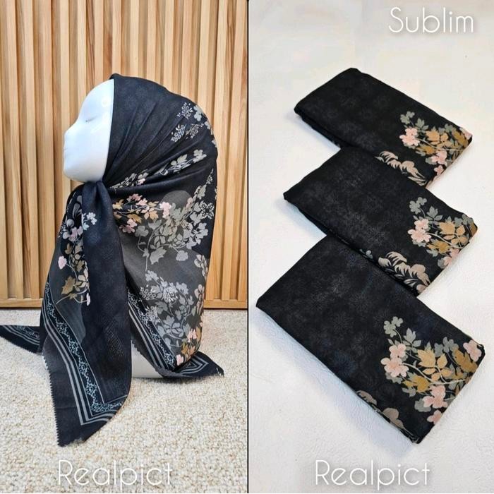 Hijab Segi Empat Voal Motif Bunga Hitam Abu Bata Pink
