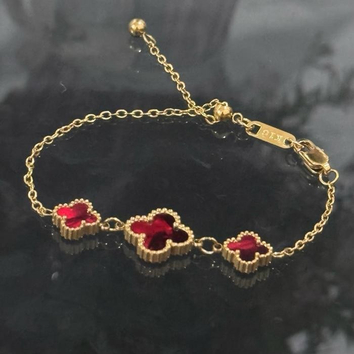 Pilihan- Gelang Klover Titanium Red Black Gold Serut Kait Lobster
