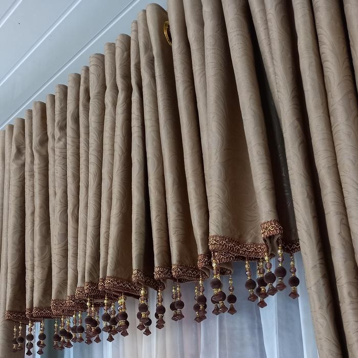 Hordeng Poni Gorden Smokring Di Atas Pintu  Curtain