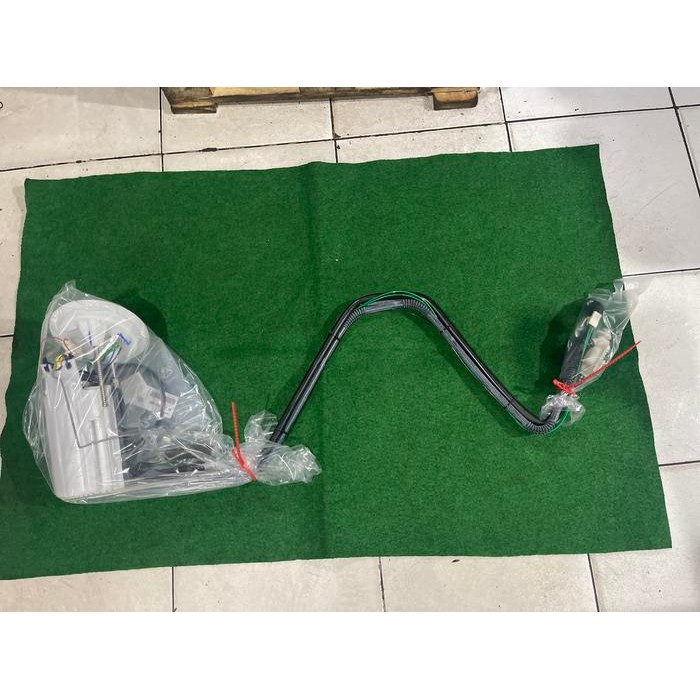 Fuel pump pompa bensin BMW E60 bosch