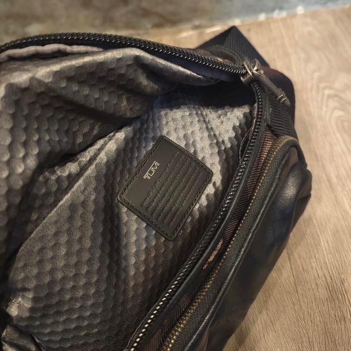 TUMI Waist Bag Body Bag Crossbody ALPHA BRAVO Kualitas Terbaik