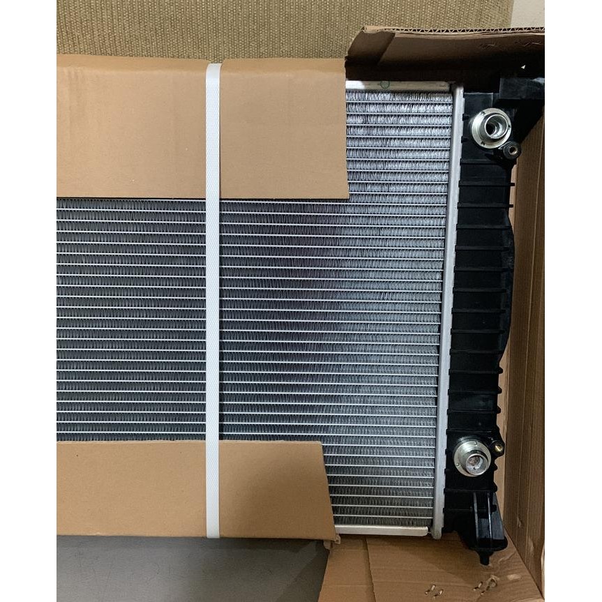 RADIATOR AUDI A4 B6 B7 MATIC AT