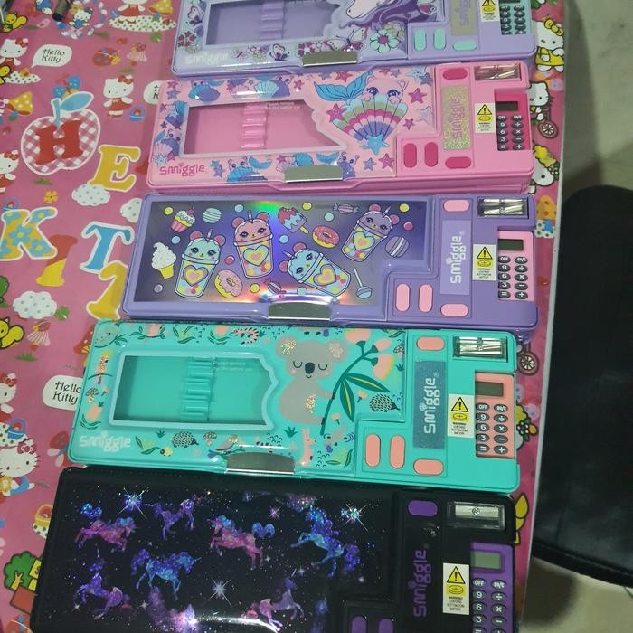 

SALE!! SMIGGLE ORIGINAL STYLIN POP OUT PENCIL CASE / KOTAK PENSIL