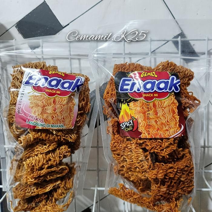 ORIGINAL MIE GEMEZ ENAAK SNACK KILOAN ORIGINAL