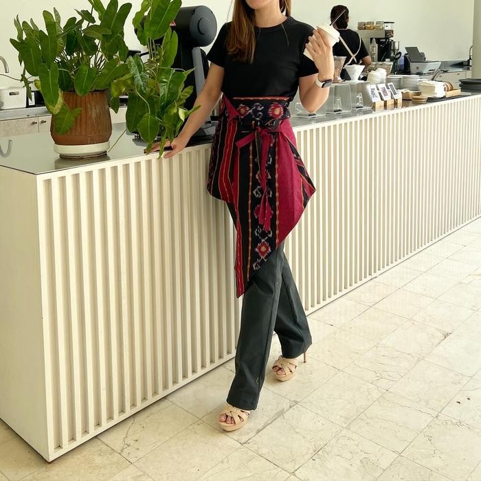 rb8j- Lausboutique-Obi Tenun Anna-Hanya Obi-Hanya Obi