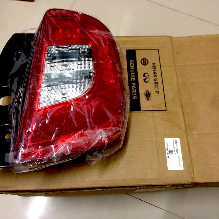 Stop lamp lampu belakang nissan march facelift LED ori nissan March K13