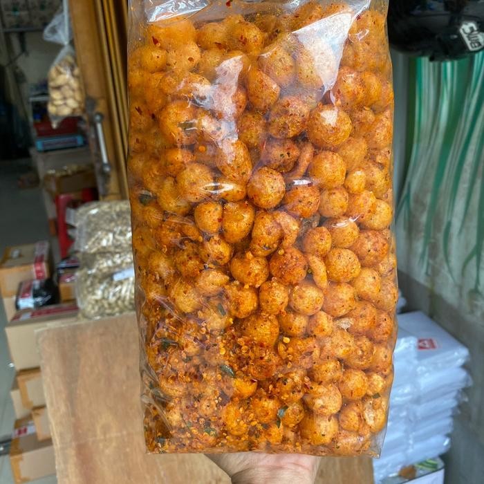 

Pilihan- Cimol Kering 500Gr Bumbu Pedas Ekstra Daun Jeruk