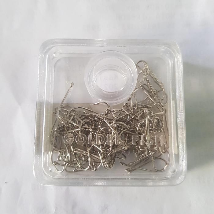 KAIL GOLDEN FISH ORIGINAL 136 NO 7 ISI 100 WARNA SILVER/PERAK