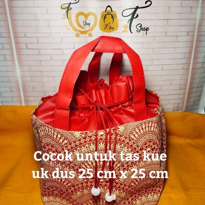 

Pilihan- Tas Kantong Kain Bingkisan Souvenir Gift Bag Batik Kipas Besar Merah