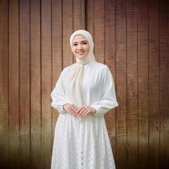 ZM Zaskia Mecca - Arliva Midi Dress Gamis Muslim Wanita - White Series - Binar Samudra Bordir Brokat