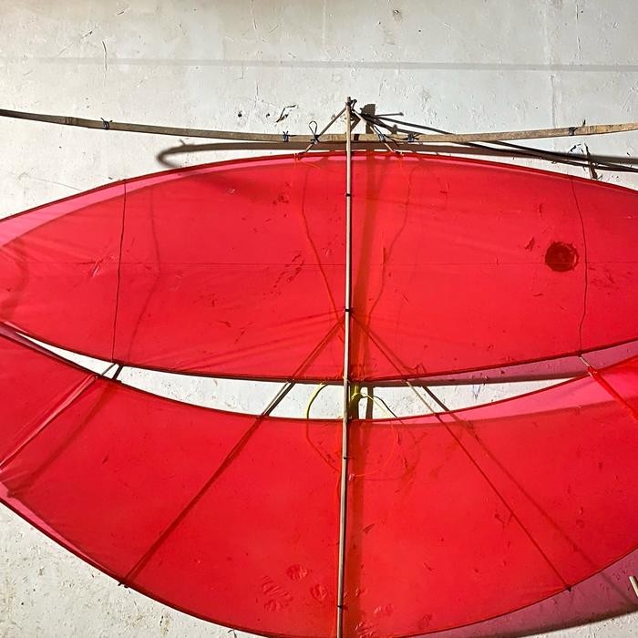 Layangan Gapangan Pegon Ceper Aesthetic Layangan 1 meter 1.5 meter layang Gapangan Viral Hanya ranga