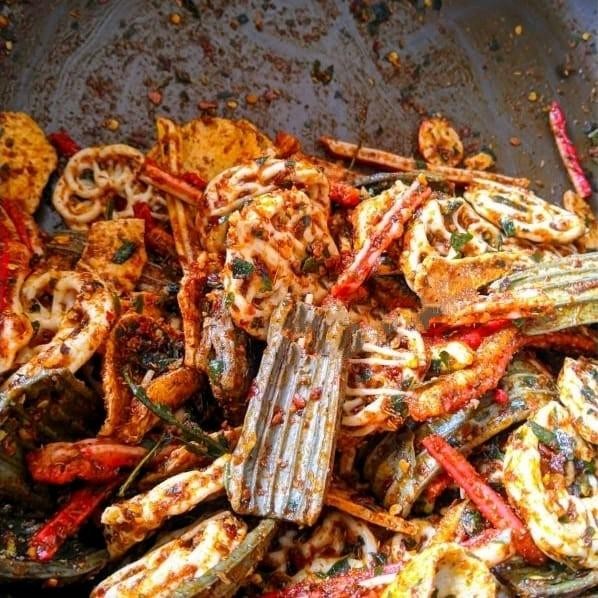 

Pilihan- Kerupuk Campur Jengkol/Beton/Pedo/Basreng Seblak Mix Cikruh Neto 1Kg Snacks Pedas